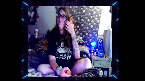 Toxiclove1311 online show from November 2025 12:43:02 AM