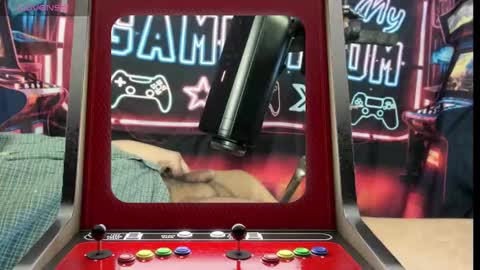 Snapshot of toysformycock chatting on December 2024 09:13:01 AM ToysForMyCock online show from December 2024 09:13:01 AM