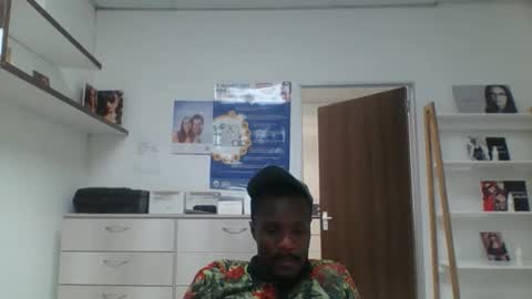 tpnuts online show from December 2025 09:25:01 AM