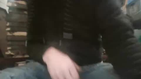 Snapshot of tr8e035 chatting on December 2025 09:47:02 AM tr8e035 online show from December 2025 09:47:02 AM