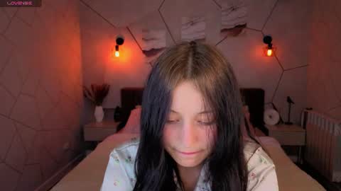 tracey_gill online show from June 2026 09:23:02 AM