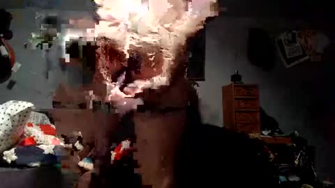 trackisback online show from October 2025 01:06:01 AM