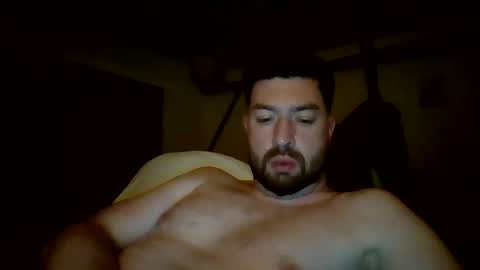 tractorboy2717300440 online show from December 2024 06:20:01 AM