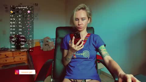 Hey my name is Kiri Kiri online show from February 2025 10:37:02 AM