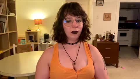 Snapshot of transcumchalice chatting on September 2025 01:49:01 AM Mercy online show from September 2025 01:49:01 AM