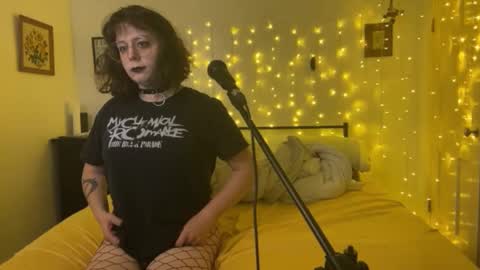 Snapshot of transcumchalice chatting on September 2025 02:02:02 AM Mercy online show from September 2025 02:02:02 AM