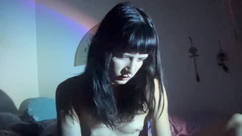 DD online show from November 2025 05:40:01 AM