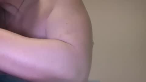 Snapshot of traphouseslutbunny4fun chatting on February 2026 02:31:02 AM traphouseslutbunny4fun online show from February 2026 02:31:02 AM