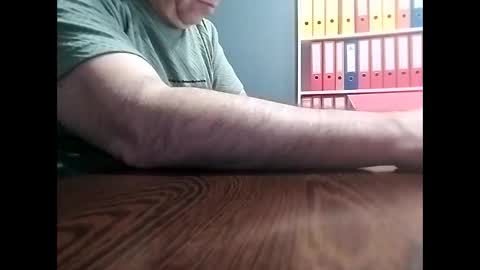 Snapshot of trapper727272 chatting on January 2025 12:17:01 PM Big Head Cock online show from January 2025 12:17:01 PM