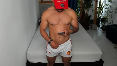 travis bakerr online show from February 2025 01:22:01 PM