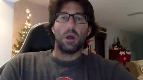 TravisKenn online show from December 2025 12:45:02 PM