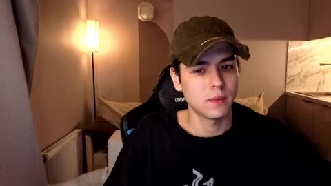 Snapshot of travisrivas chatting on July 2026 07:05:02 PM travisrivas online show from July 2026 07:05:02 PM