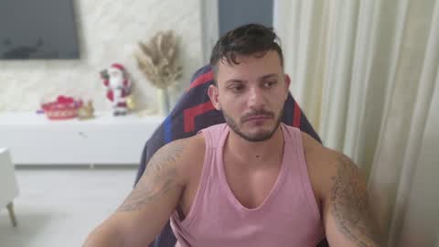 TRAVISS HOLDEN online show from December 2024 05:27:01 AM