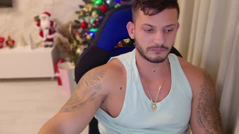 TRAVISS HOLDEN online show from December 2024 11:46:02 PM