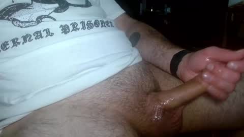 Snapshot of treasured_trash chatting on September 2025 10:43:01 PM Dilly Dally online show from September 2025 10:43:01 PM