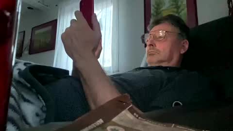 Snapshot of trebgeis1 chatting on February 2025 04:57:01 PM trebgeis1 online show from February 2025 04:57:01 PM