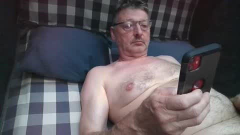 Snapshot of trebgeis1 chatting on September 2025 03:55:01 PM trebgeis1 online show from September 2025 03:55:01 PM