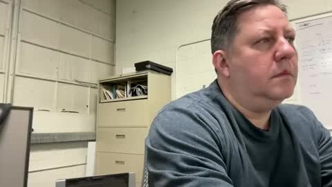 Snapshot of treborinthesky chatting on January 2025 01:31:02 PM treborinthesky online show from January 2025 01:31:02 PM