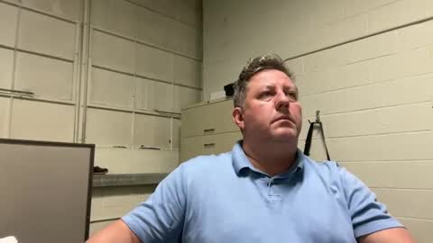 Snapshot of treborinthesky chatting on September 2025 12:12:01 AM treborinthesky online show from September 2025 12:12:01 AM