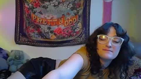 Snapshot of treecups chatting on September 2025 09:16:02 PM treecups online show from September 2025 09:16:02 PM