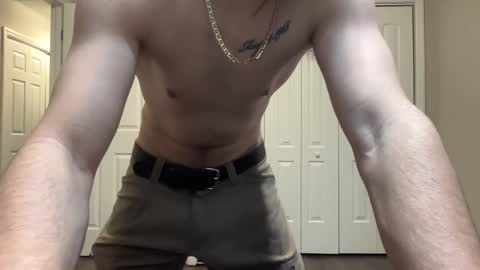 Snapshot of treeman817 chatting on December 2024 02:39:01 PM treeman817 online show from December 2024 02:39:01 PM