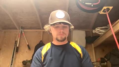 treeman817 online show from April 2026 07:52:01 PM