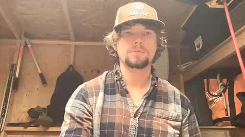 treeman817 online show from May 2026 01:49:02 PM