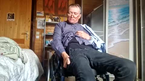 trekkertje12345 online show from April 2026 10:21:02 AM