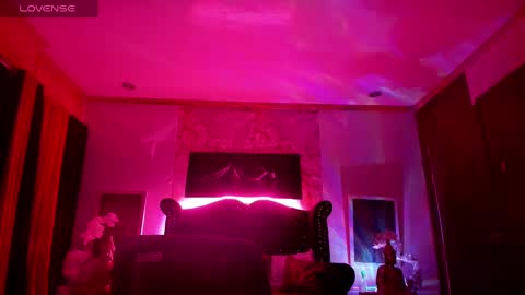 Snapshot of tremendouscockdestroyer chatting on December 2024 10:55:02 AM Jade online show from December 2024 10:55:02 AM