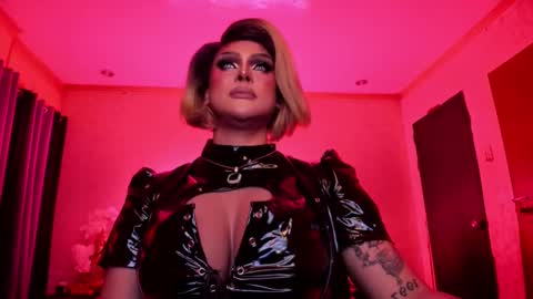 Snapshot of tremendouscockdestroyer chatting on January 2025 10:30:02 PM Jade online show from January 2025 10:30:02 PM