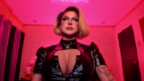 Snapshot of tremendouscockdestroyer chatting on January 2025 06:31:01 PM Jade online show from January 2025 06:31:01 PM