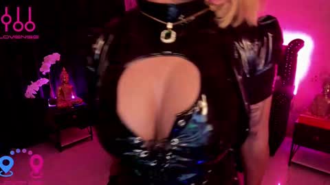 Snapshot of tremendouscockdestroyer chatting on February 2025 01:27:02 AM Jade online show from February 2025 01:27:02 AM