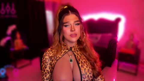 Snapshot of tremendouscockdestroyer chatting on February 2025 06:01:02 AM Jade online show from February 2025 06:01:02 AM