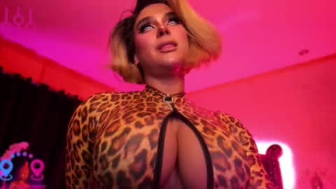 Snapshot of tremendouscockdestroyer chatting on February 2025 01:13:01 AM Jade online show from February 2025 01:13:01 AM