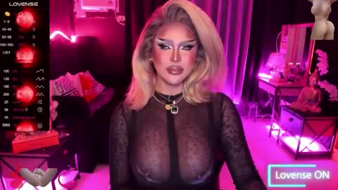 Snapshot of tremendouscockdestroyer chatting on October 2025 08:44:02 AM Jade online show from October 2025 08:44:02 AM