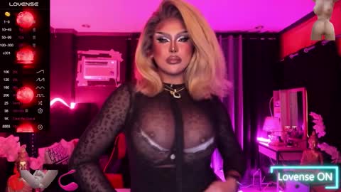 Snapshot of tremendouscockdestroyer chatting on October 2025 01:20:01 PM Jade online show from October 2025 01:20:01 PM