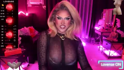 Snapshot of tremendouscockdestroyer chatting on October 2025 11:52:02 AM Jade online show from October 2025 11:52:02 AM