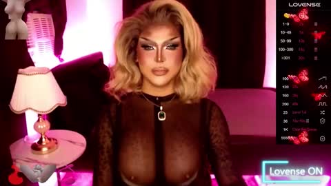 Snapshot of tremendouscockdestroyer chatting on October 2025 10:39:02 AM Jade online show from October 2025 10:39:02 AM