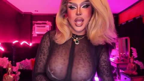 Snapshot of tremendouscockdestroyer chatting on December 2025 02:20:01 AM Jade online show from December 2025 02:20:01 AM