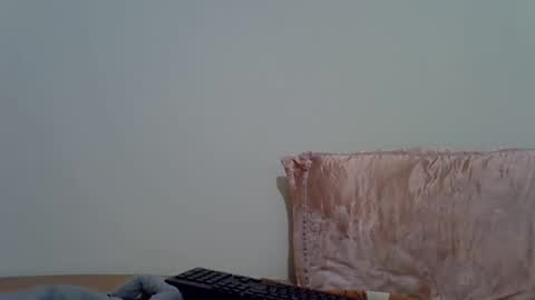 Snapshot of trendybooty chatting on December 2025 07:01:02 PM tendybooty online show from December 2025 07:01:02 PM