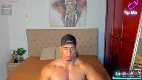 Snapshot of trevor_vinc chatting on November 2025 12:36:02 PM trevor online show from November 2025 12:36:02 PM