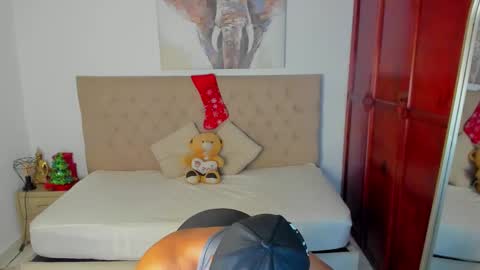 Snapshot of trevor_vinc chatting on December 2025 01:09:02 PM trevor online show from December 2025 01:09:02 PM