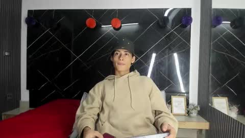 Snapshot of treyk_king chatting on January 2026 03:33:01 AM Trey online show from January 2026 03:33:01 AM