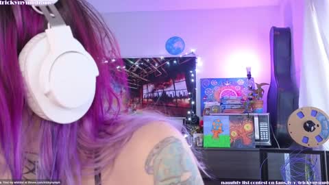 Cassie online show from December 2024 04:57:01 PM