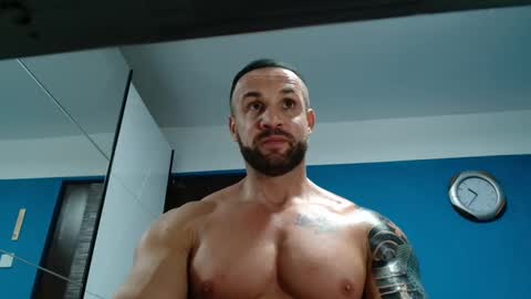 Snapshot of tridentmuscles chatting on January 2025 08:36:02 PM tridentmuscles online show from January 2025 08:36:02 PM