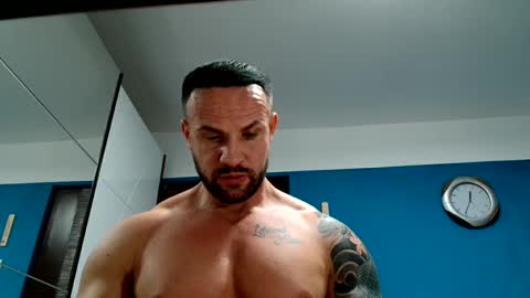 Snapshot of tridentmuscles chatting on January 2025 10:33:01 PM tridentmuscles online show from January 2025 10:33:01 PM