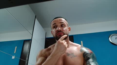 Snapshot of tridentmuscles chatting on February 2025 11:10:01 AM tridentmuscles online show from February 2025 11:10:01 AM