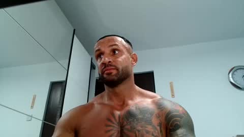 tridentmuscles online show from December 2025 11:30:02 AM