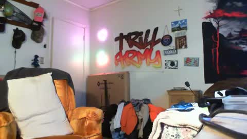 trillnonymau5 online show from January 2025 09:31:02 PM