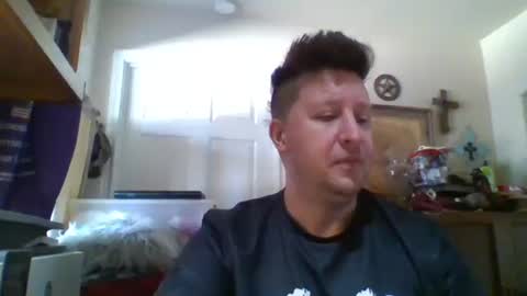 trillnonymau5 online show from January 2025 05:11:01 PM